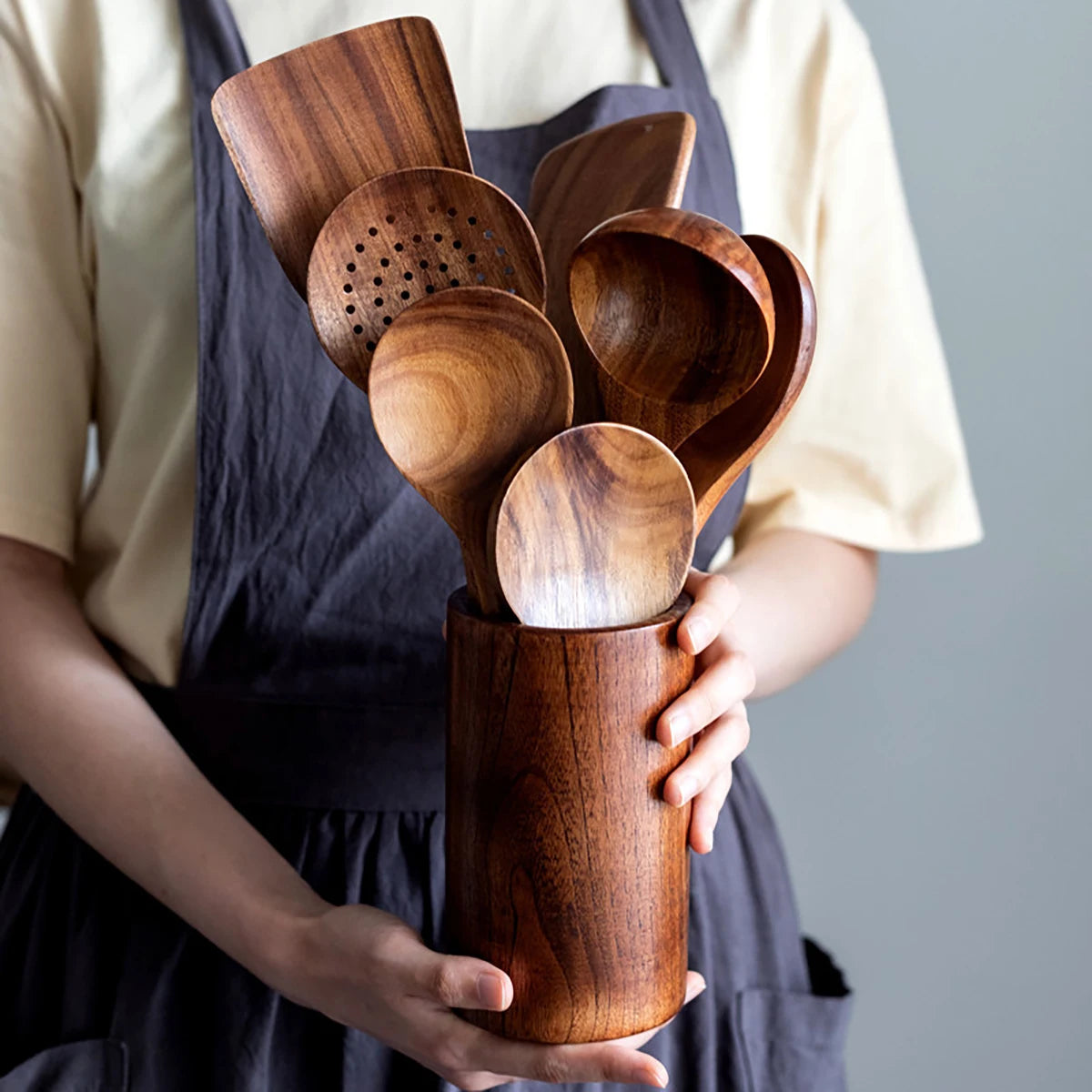 Ensemble ustensiles pâtisserie en bois avec seau de rangement